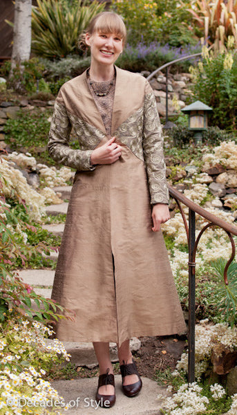 crossingcoat_1_grande.jpg?v=